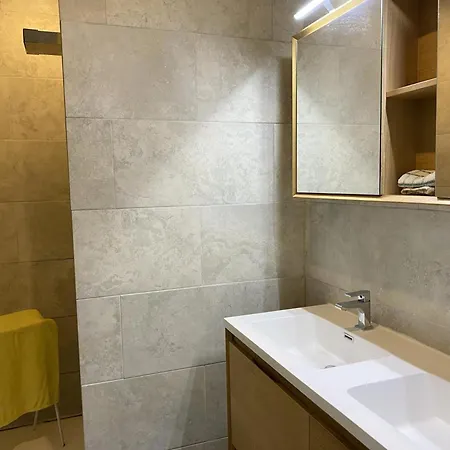 Landsted Grand Chalet, Parking, Animaux Admis - 11 Pers. Pres De Vichy - Fr-1-489-625 *
