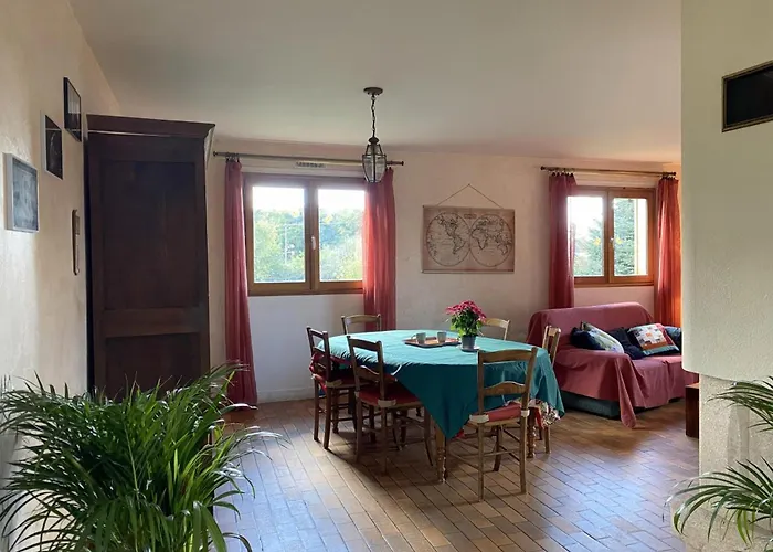 Grand Chalet, Parking, Animaux Admis - 11 Pers. Pres De Vichy - Fr-1-489-625 펜션 Le Vernet (Allier)